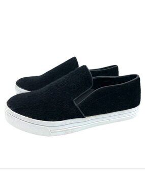 Dollhouse Black Sneakers Women Sz 6 Faux Fur Slip-On Casual Comfort Skate Style